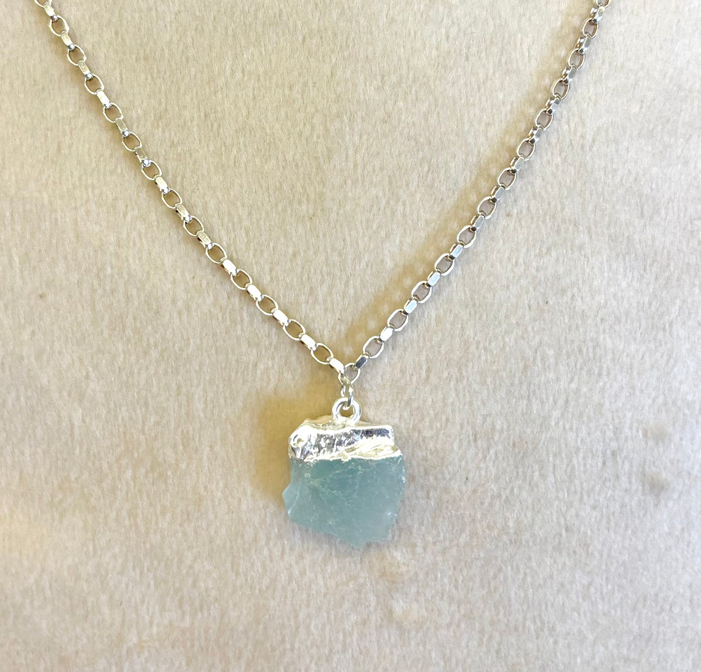 Tiempo Necklace